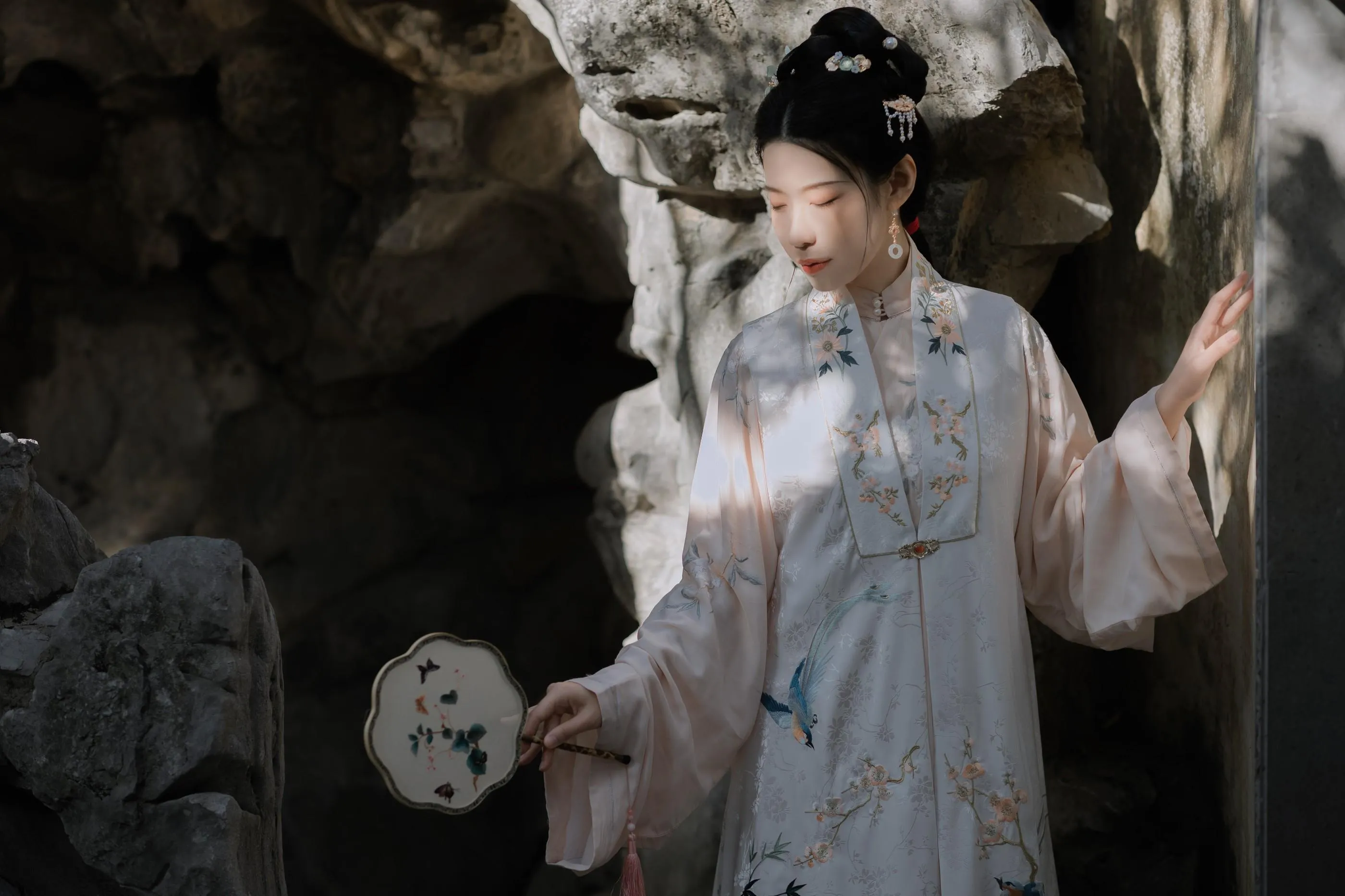 [YITUYU艺图语]2022.02.16 梦断 tiff罗 [23P]插图1